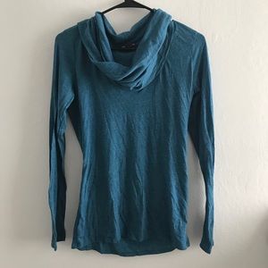 GAP cowel neck long sleeve shirt